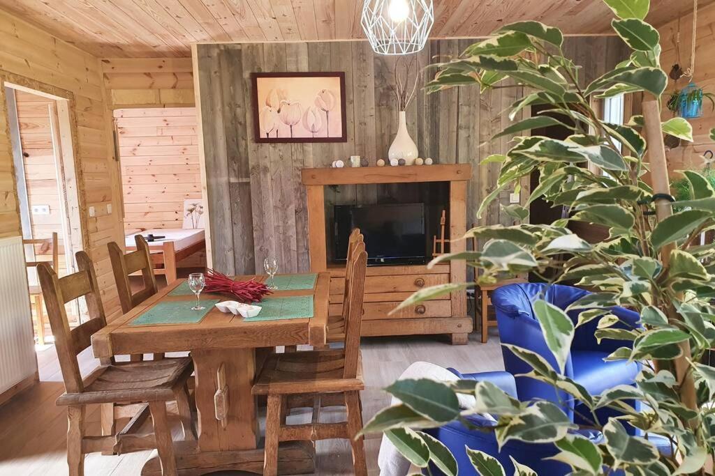 Le Chalet Des Oisai Wibrin Exteriör bild